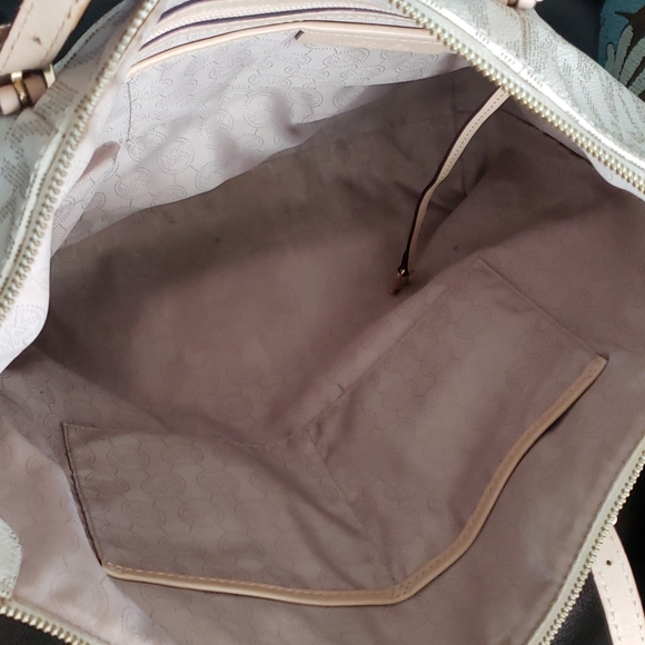 Michael Kors like new condition tote handbag - Picture 5 of 6